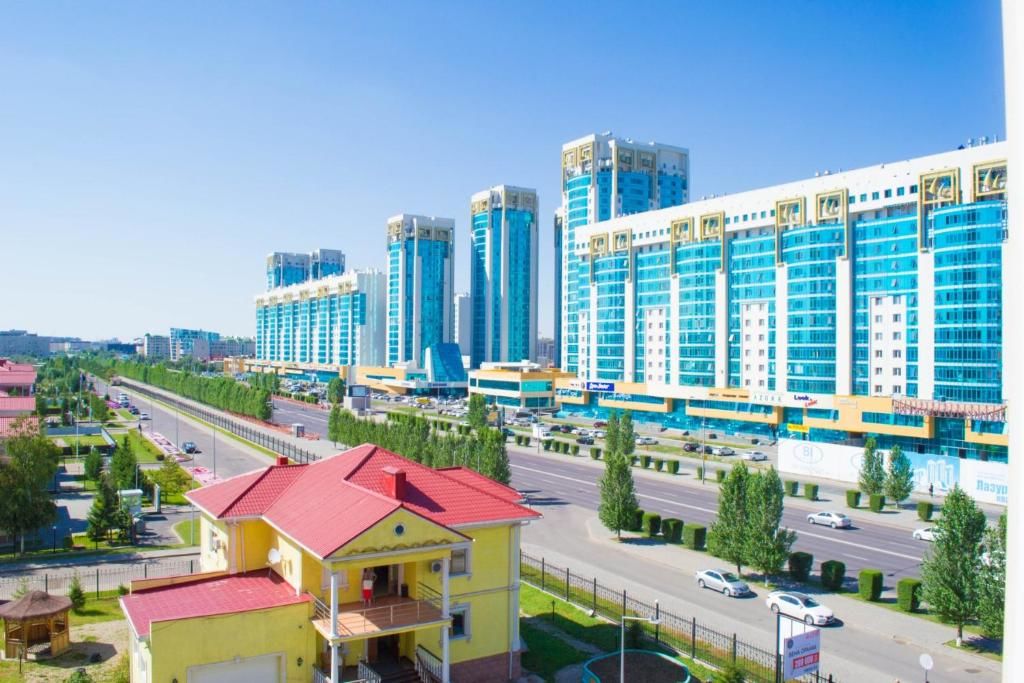 Апартаменты Two bedroom apartment on Sarayshyq Street 7B Нур-Султан